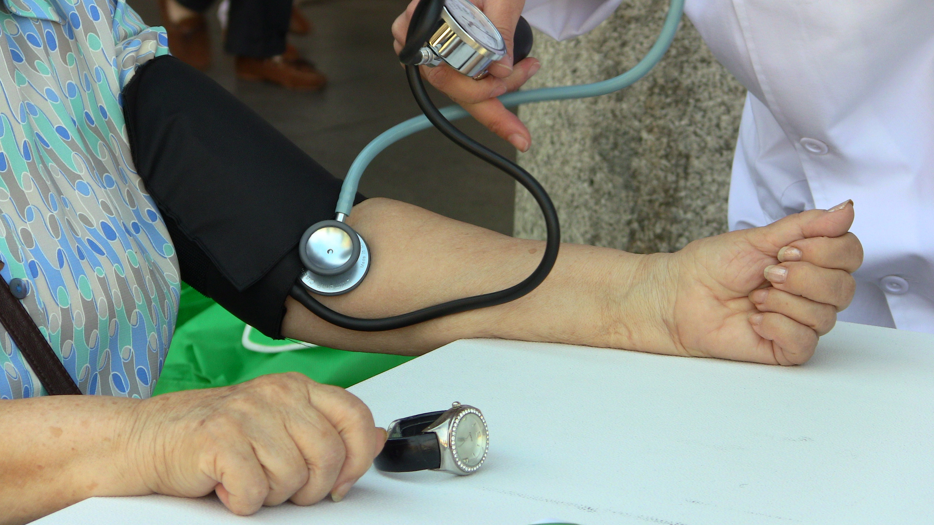 "Desidia" de la Gerencia Regional de Salud en la cobertura de puestos de enfermeras en centros de salud de Ávila